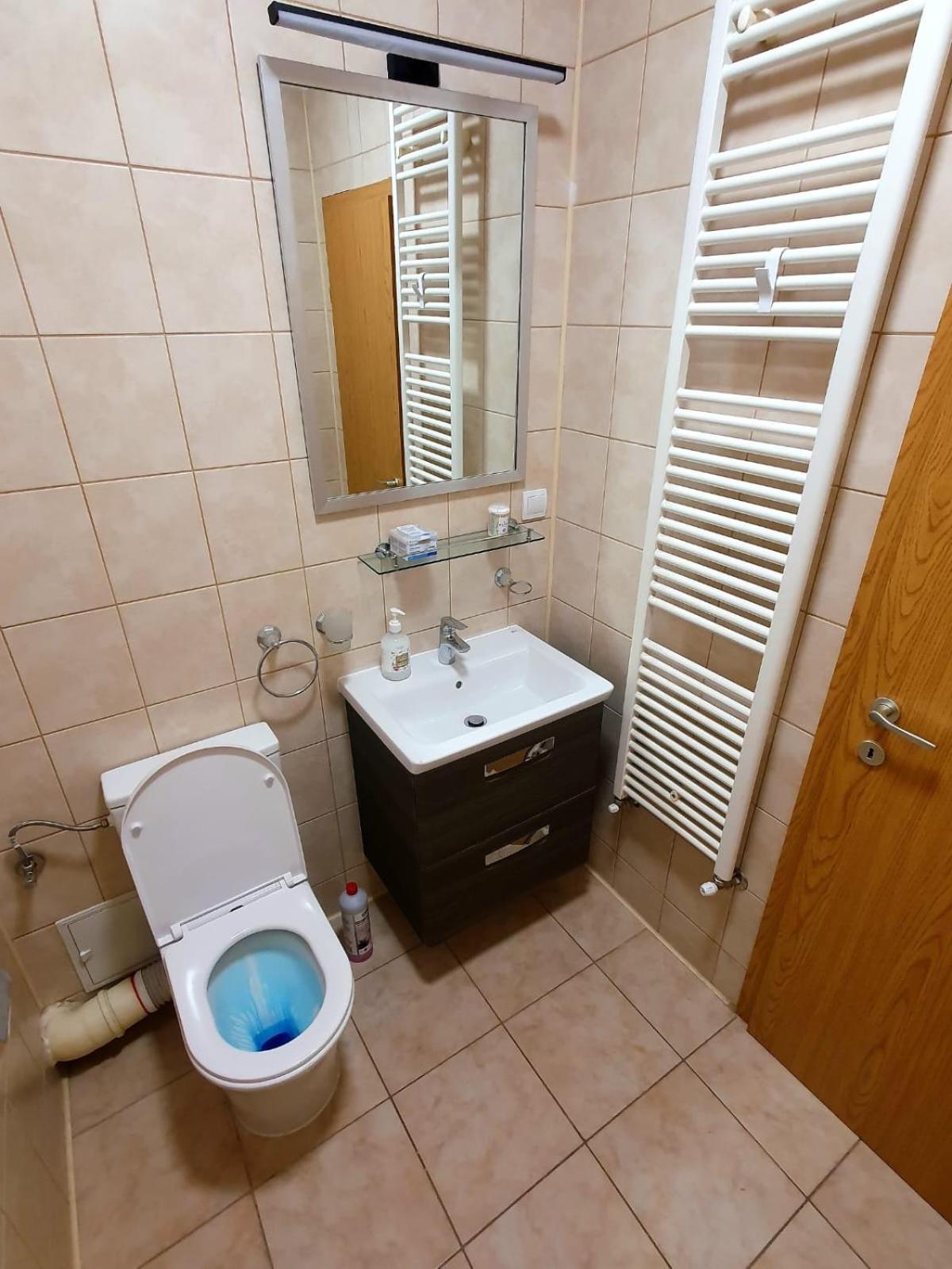 Centru Unirii Luxury Vip Apartament 2 Camere 98 Mp ! Parcare Subterana Privata Incalzita Iarna Si Climatizata Vara Doar Cu Rezervare In Limita Locurilor Disponibile ! Proprietate In Regim Hoteliep - Nu Are Bucatarie ! Bucareste Exterior foto