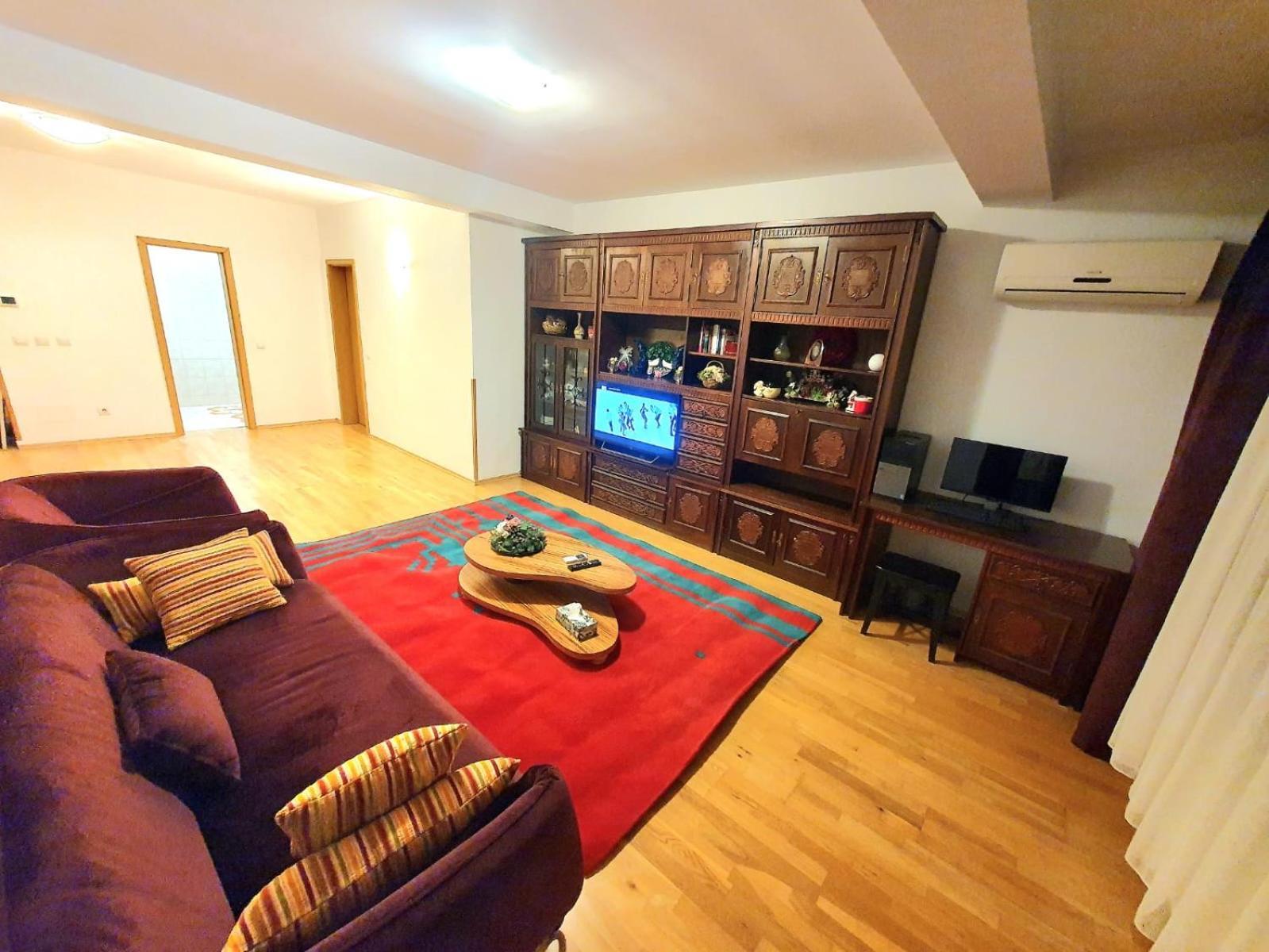 Centru Unirii Luxury Vip Apartament 2 Camere 98 Mp ! Parcare Subterana Privata Incalzita Iarna Si Climatizata Vara Doar Cu Rezervare In Limita Locurilor Disponibile ! Proprietate In Regim Hoteliep - Nu Are Bucatarie ! Bucareste Exterior foto